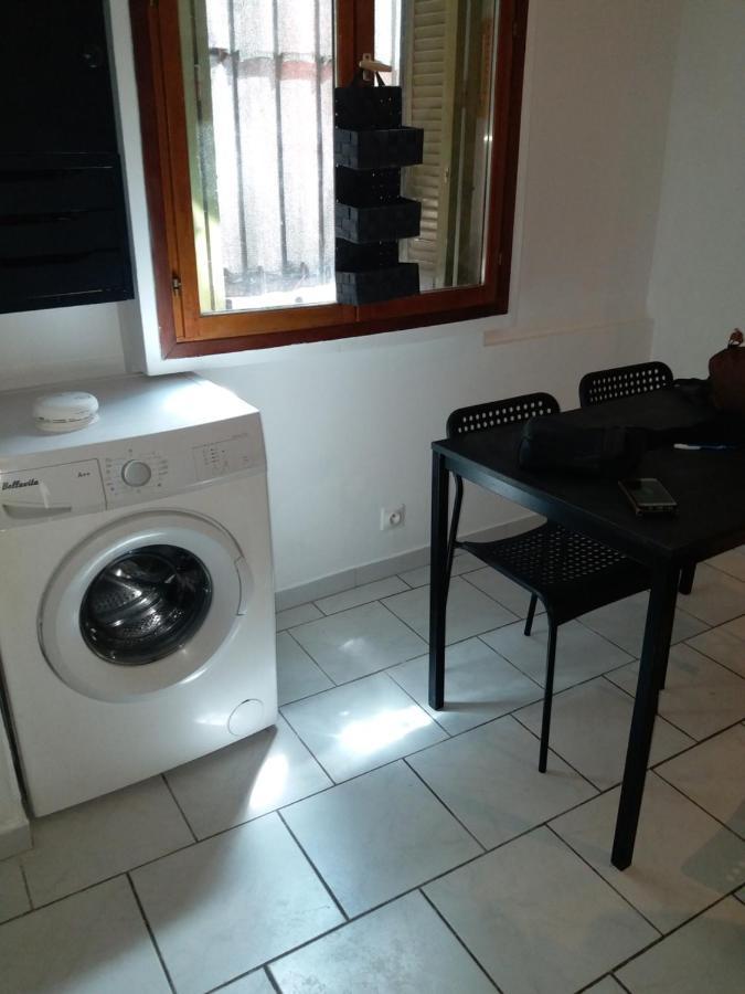 Soappartement La Seyne-sur-Mer Buitenkant foto